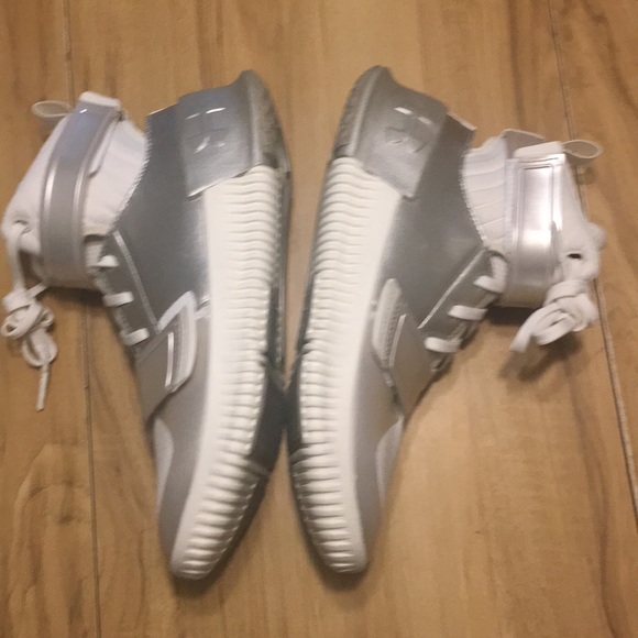 Ultimate Speed women's sneaker from Under Armour 8 - Picture 6 of 11